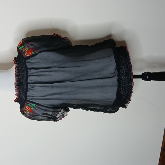 Twenty one floral scrunch  key hole sheer blouse size medium - Picture 5 of 15